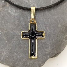 Charger l'image dans la galerie, Collier CROIX émaillée