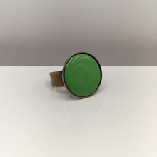 Charger l&#39;image dans la galerie, Bague AMBRE laiton vernis (7 coloris)

